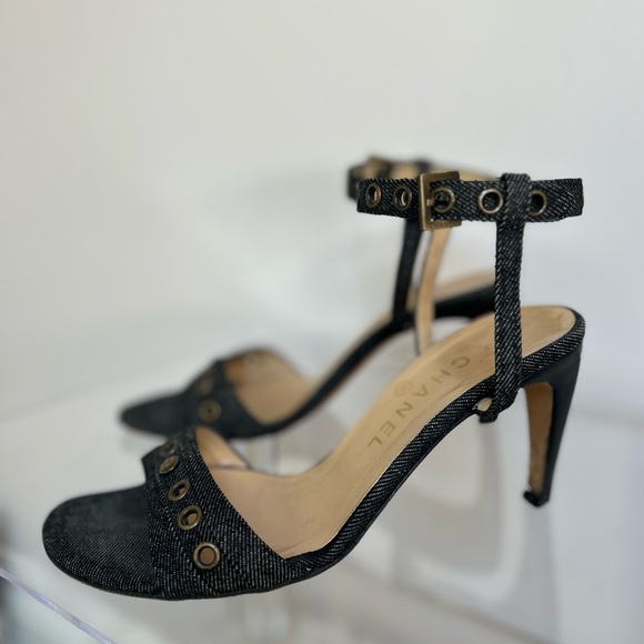 Chanel Denim Heels with Grommets and Ankle Straps - Picture 7 of 10